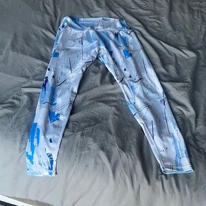 Size Large Buffbunny Leggings